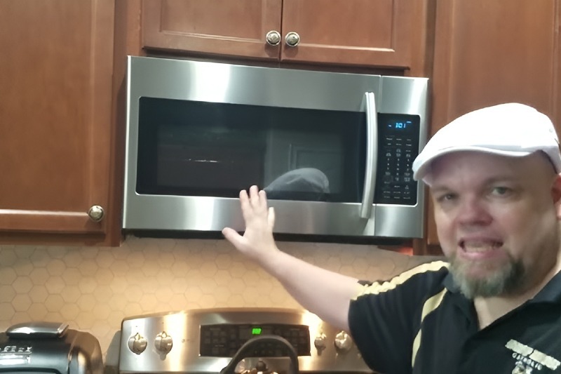 Buld-in Microwave Repair in Brea